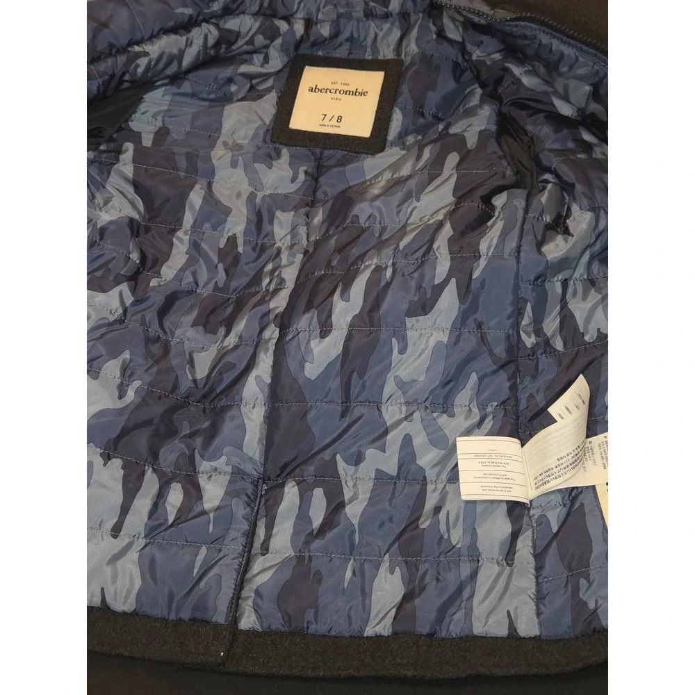 Abercrombie Kids Gray Double Breasted Pea Coat Jacket Blue‎ Camo Lining Size 7/8